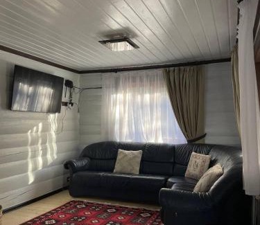 Soymy Cabin | Gray House