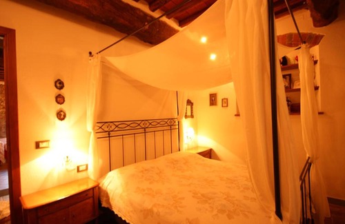Castagneto Carducci Apartment | Grazioso bilocale ideale per due persone