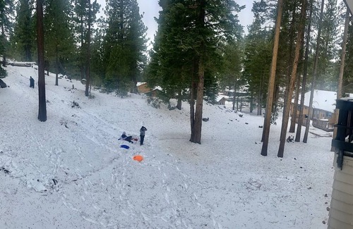 Tahoe Village House | Gre3/4 mi. from HEAVENLY NV LIFTS!nCasinos & Event Ctr.-3 mi.! Sleeps 12
