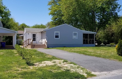 Milton House | Great access to quaint downtown Milton, dining, Broadkill and other beaches
