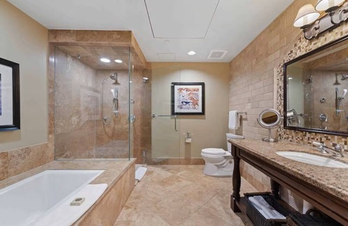 Downtown Hotel | Great Amenities at Aspen Ski in/Out Resort