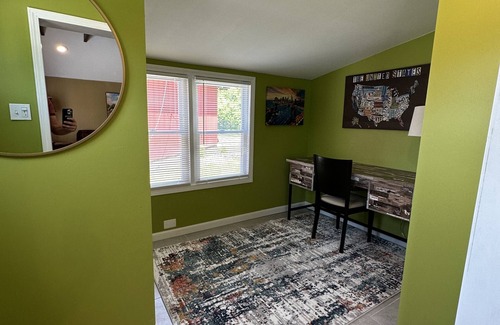 Utica Cottage | Great Cottage located in the East Utica Albany Hill area.