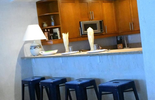Villa Sabine Condo | Great Family Retreat w Amazing Views. #11D