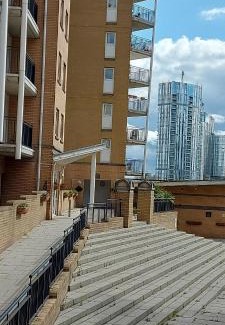 Canary Wharf Apartment | Great For A Break