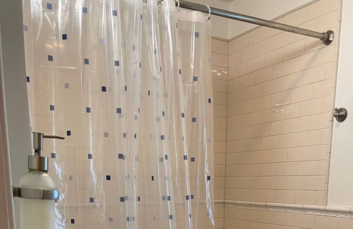Evanston House | Great Hideaway in plain sight