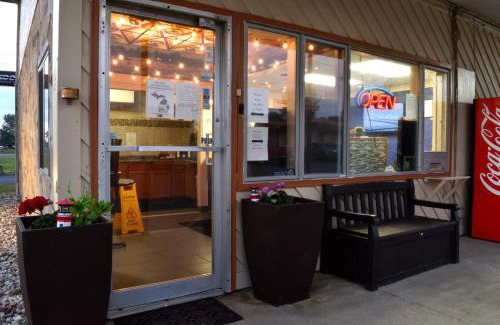 South Haven Hotel | Great Lakes Inn & Suites