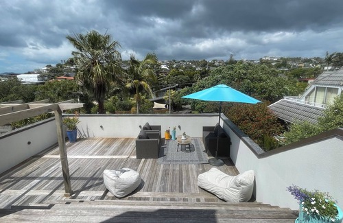 Rothesay Bay House | Great location by the Beach on North Shore