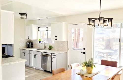 Bijou Park House | Great location! Completely updated 3 bedroom 2 bath home on Bijou golf course