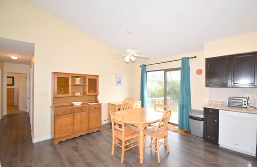 Eastward Look House | Great Location! Walk to Scarborough Beach!