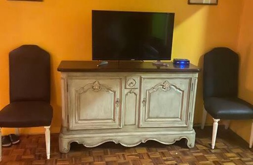 Kingston Apartment | Great Surbiton Apartment near New Kingston
