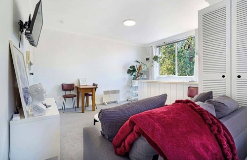 Fitzroy Apartment | Great Things Come in Small Packages - Fitzroy Apt