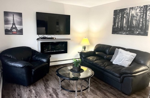 Red Deer Apartment | Great two bedroom apartment with WiFi in Red Deer