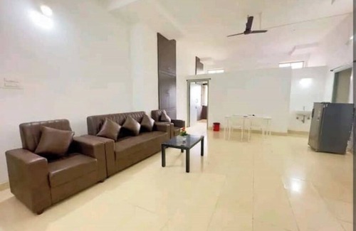 Nagole Apartment | Great1 couplefriendly family 2bhk jubleehillsRd33