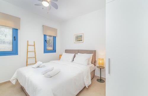 Perigiali Apartment | Greek Beach House Complex A6