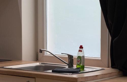 Liege Apartment | Green Botanique Studio