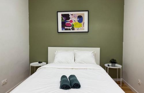 Liege Apartment | Green Botanique Studio