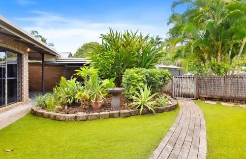 Trinity Beach House | Green Cottage