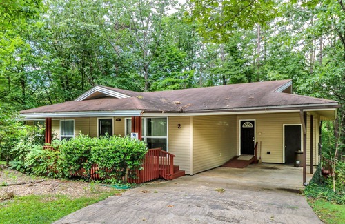 Hot Springs Village House | Green Friendly Home With Free Wifi and Energy Saver Features - Unit 0302 by Redawning