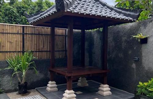 Bukit Hotel | Green Hill Inn