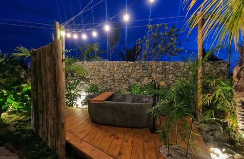 Sabaneta de Yasica RV Rental | Green Land Bubble Glamping
