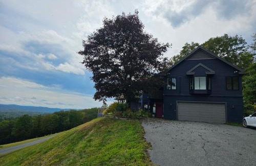White River Junction House | Green Mountain Getaway
