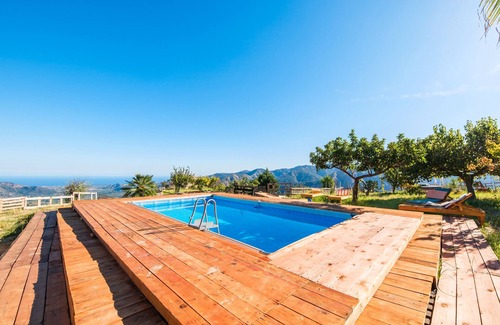 Motta Camastra Apartment | 'Green' Room with Mountain View, Shared Pool and Terrace