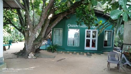 Boossa House | Green Villa Beach And Juice Bar
