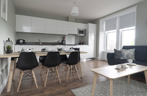 Dundee Apartment | GreenStar Apartments