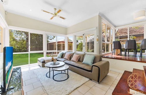 Greenwich House | Greenwich/靠近码头/海边6室别墅/CBD /步行到海边/近火车站/聚会度假