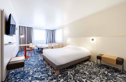 Le Kremlin-Bicetre Hotel | Greet Hotel Paris 13 Porte D'Italie