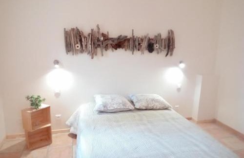 Greoux-les-Bains Apartment | GREOUX LES BAINS Maisonette avec terasse de 30 m2 et parking privé