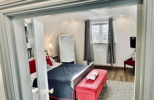 Castle Bytham Bed & Breakfast | Griffin Inn