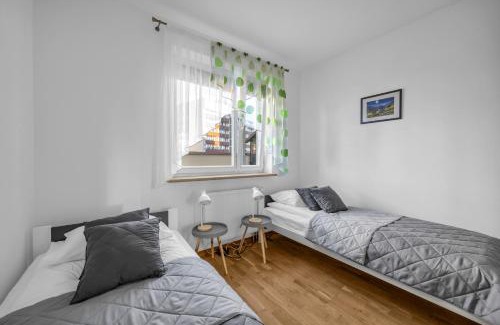 Praga Poludnie Apartment | Grochów Apt - Terrace, Parking - By Rentujemy