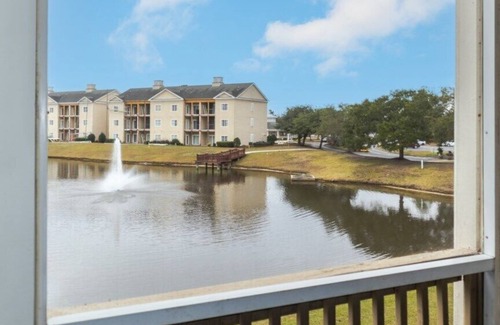 Myrtle Beach Apartment | Groovy Harbour Lights Hotel Unit
