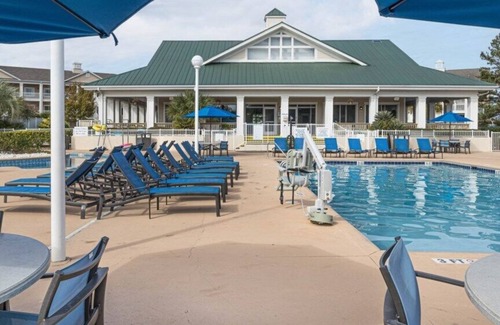 Myrtle Beach Apartment | Groovy Harbour Lights Hotel Unit