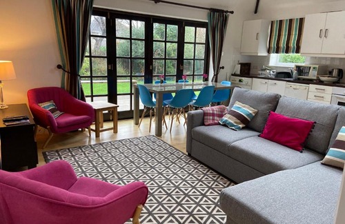 Bath House | Grosvenor Guest House