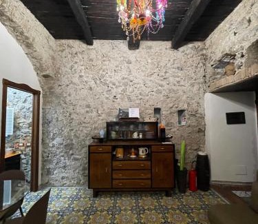 Rione Duomo Apartment | Grotta degli Arechi - Casa Vacanze