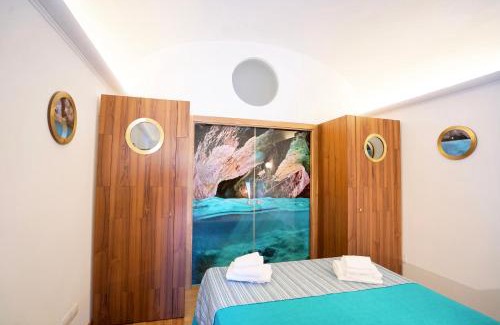 Marina Grande Apartment | Grotta Verde Luxury Suite by CapriRooms