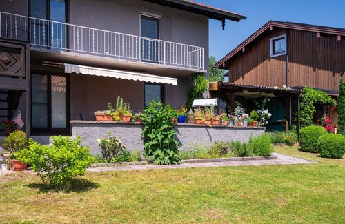Eggstatt Apartment | Ground floor apartment "Lois" 115sqm, 2 bedrooms, south-facing terrace
