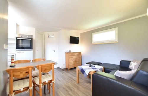 Insel Poel House | Ground-Floor Getaway with Garden
