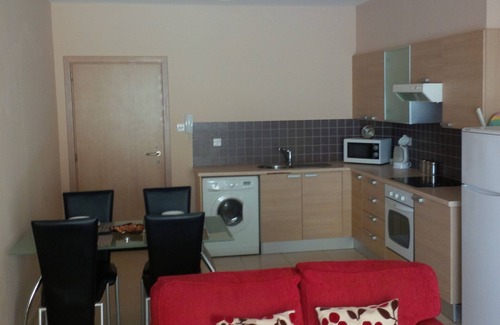 Pyla Apartment | Ground floor with garden, luxury apartment, sleeps 4, tennis courts, wifi. A/C
