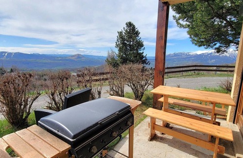 Saint-Michel-de-Chaillol Apartment | Ground Floor Apartment, South-Facing Terrace, Near Station, Sleeps 5