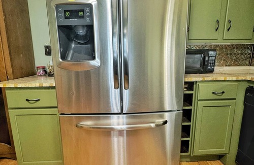 Germantown Apartment | Ground Level Floor Unit