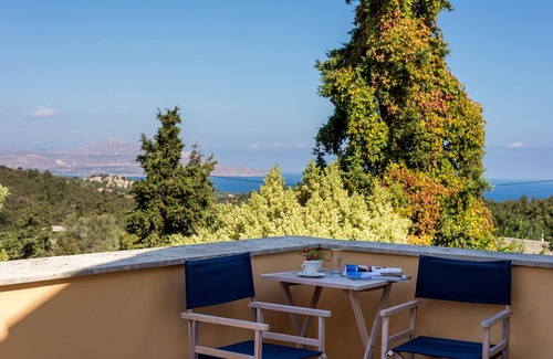 Douliana House | Group accommodation in separate houses