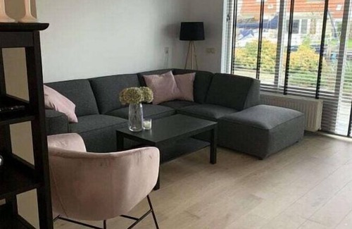 Lemmer House | Grutto 8 Comfortable holiday residence