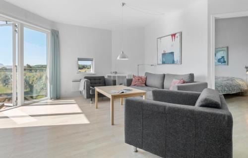 Gudhjem Apartment | Gudhjem Søpark Lejl 12