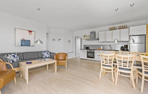 Gudhjem Apartment | Gudhjem Søpark Lejl 16