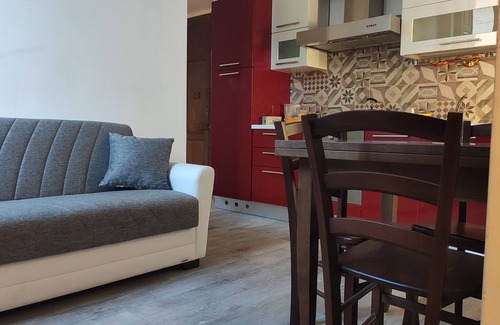 L'Aquila House | Guest House "La Casa del Mandatario" Int. 2