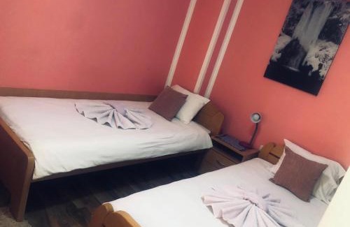 Strmosten House | Guest House Lisinski Raj