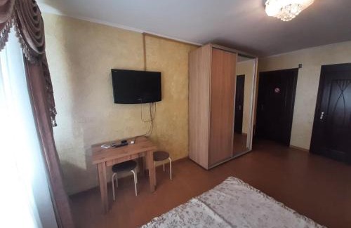 Vapnyarka Hotel | Guest House Montreal